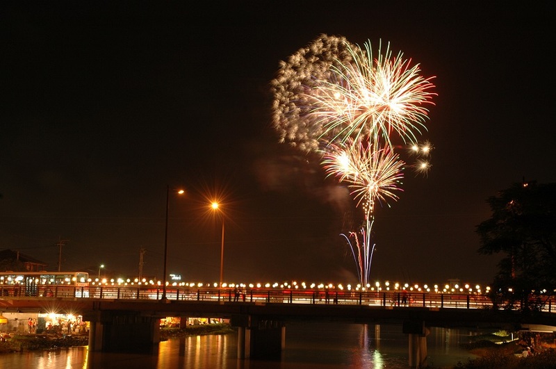 朝倉市「第74回甘木川花火大会　流灌頂法要会」最新情報＆見どころ
