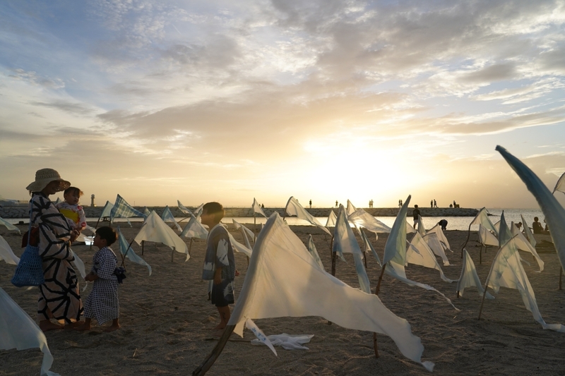 【愛知県常滑市】秋イベント<br/>りんくうビーチで夕日と花火の競演