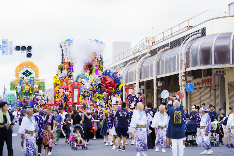 山車パレードと夜間運行が圧巻！<br/>青森県十和田市で秋まつりが開催