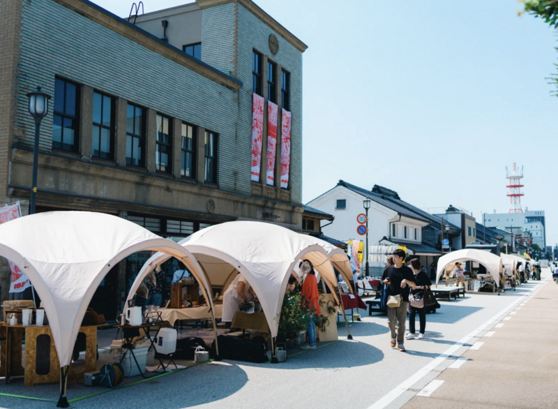 クラフト＆アートの祭典「市場街」<br/>2025年の開催情報＆見どころ紹介