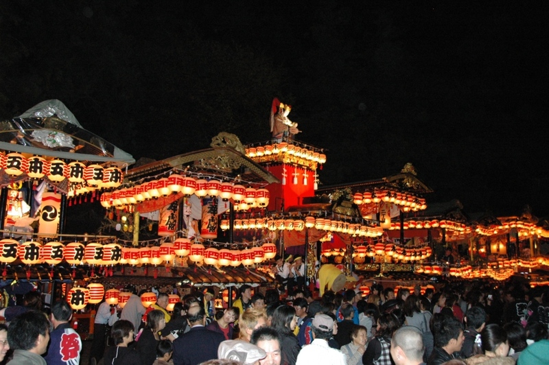 舞台曳きまわし＆山車の巡行に注目<br/>池田八幡神社で「例大祭」開催！