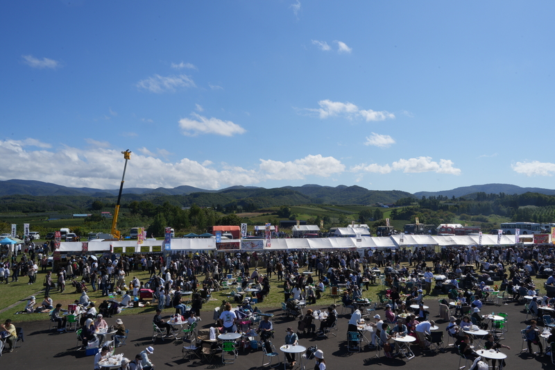 北海道余市町で秋のグルメを満喫<br/>「よいち大好きフェスティバル」開催