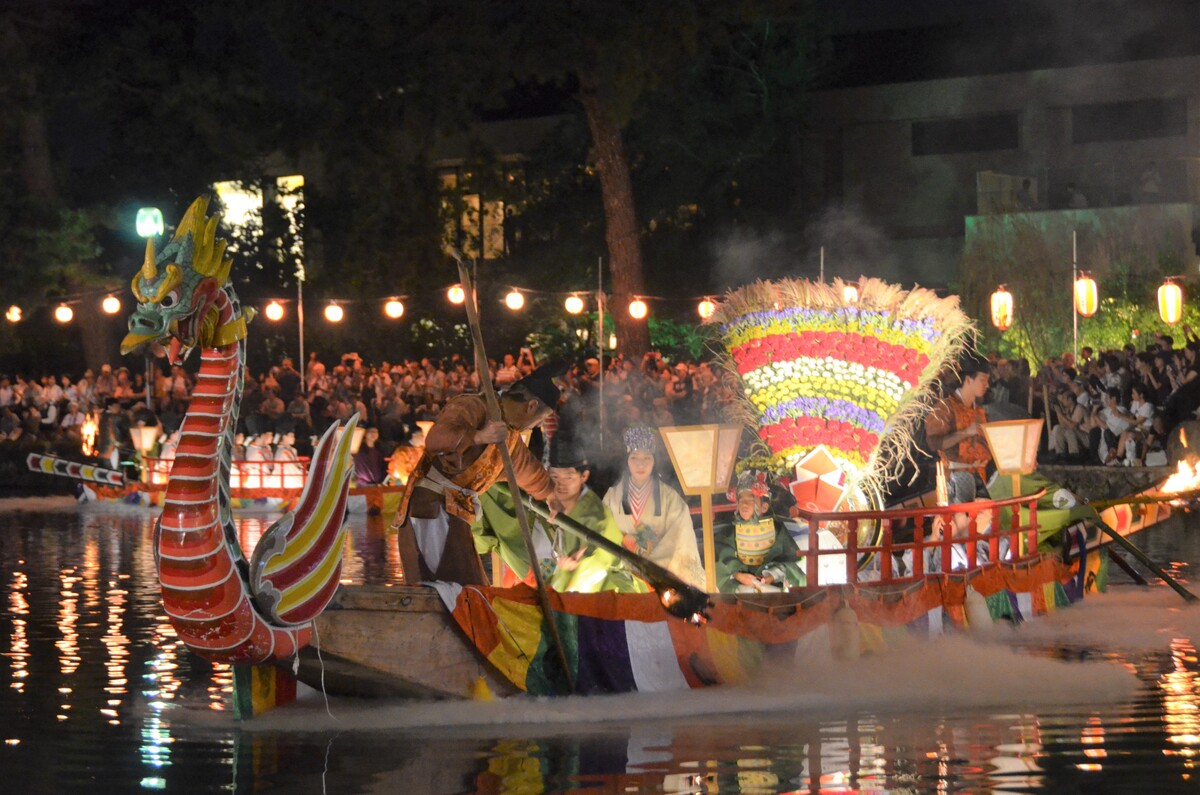 奈良 采女神社「采女祭」（2025年） | 親子で感じる奈良の伝統と歴史 2025年「采女祭」見どころ＆開催情報 | 奈良県奈良市 ...