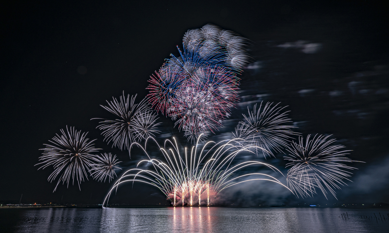 市制20周年を記念し打ち上げ数増加<br/>第2回おみたま花火大会開催情報