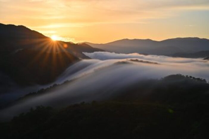 新潟県魚沼市で「滝雲」＋温泉＆観光！朝から晩まで満喫プラン